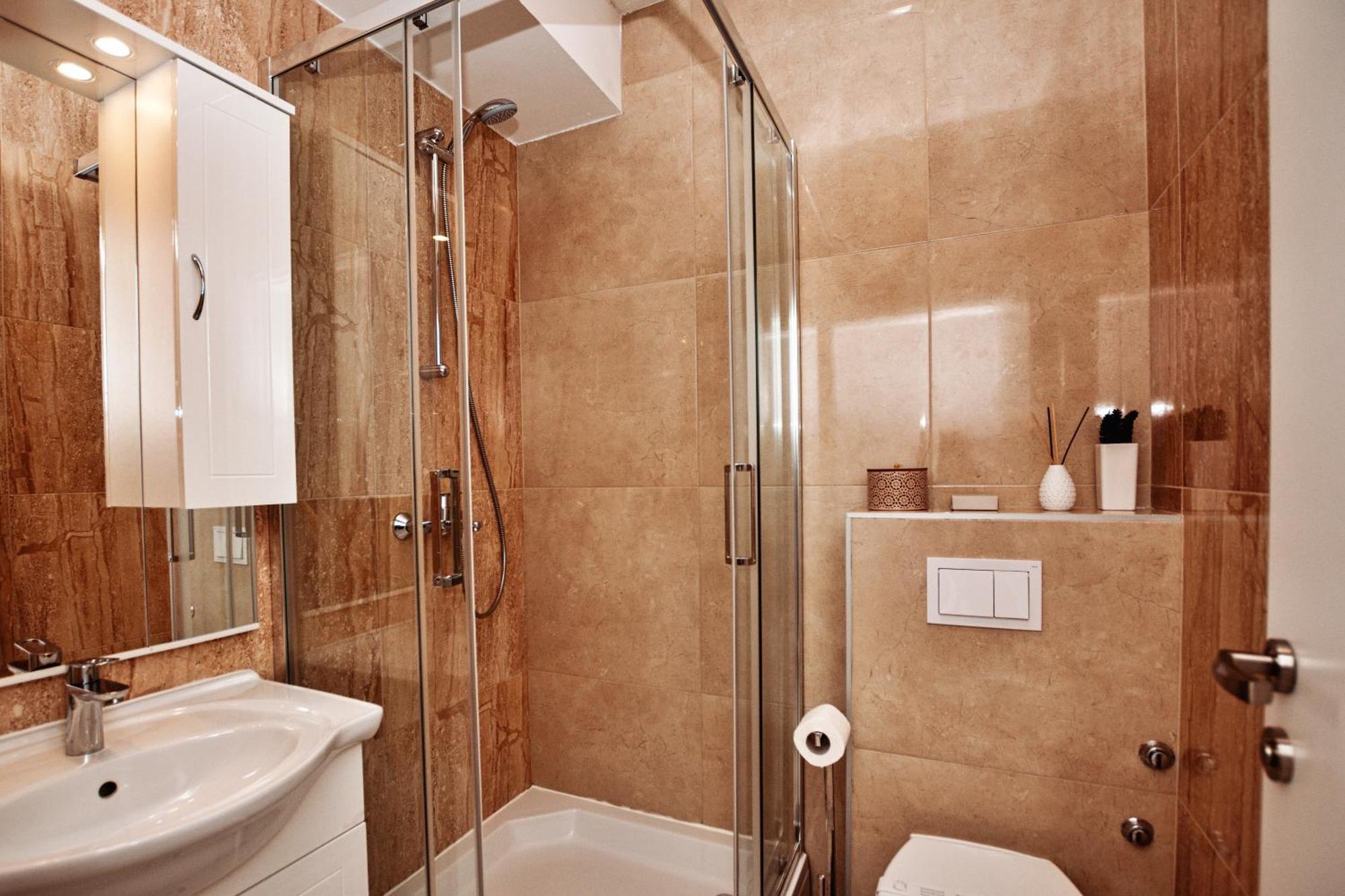 Centrooms Kovac1 زادار المظهر الخارجي الصورة